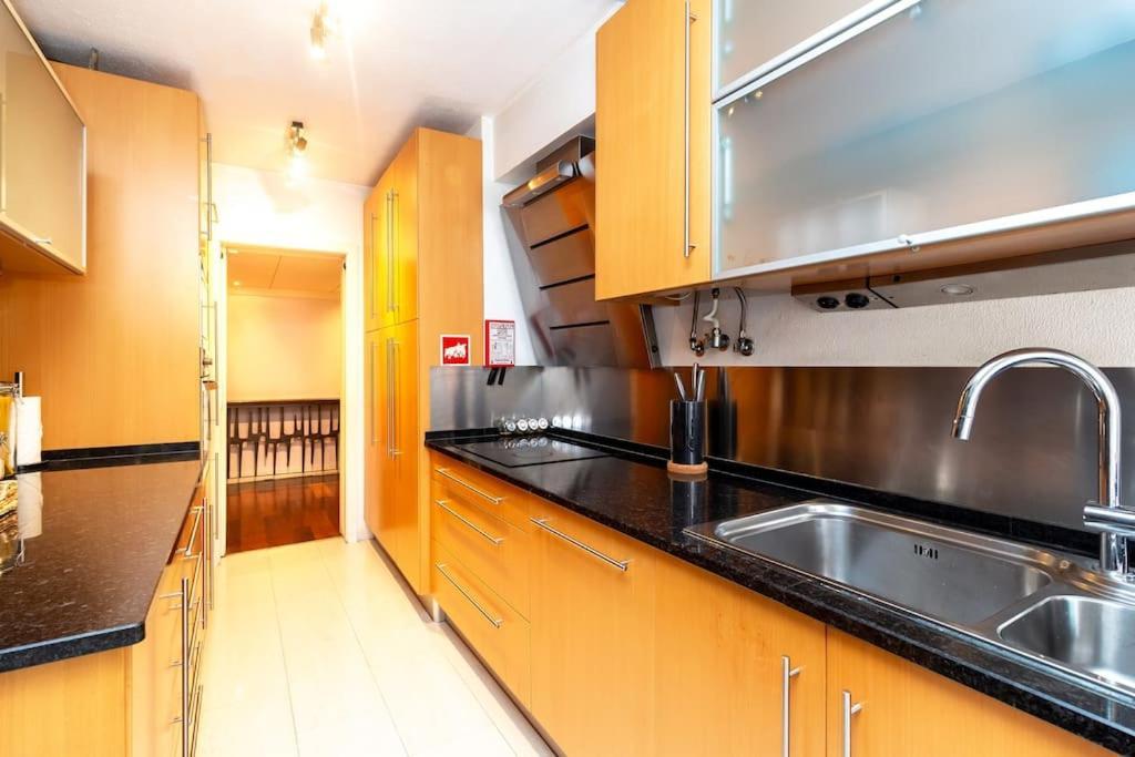 Ola Lisbon - Olaias Apartment Екстериор снимка